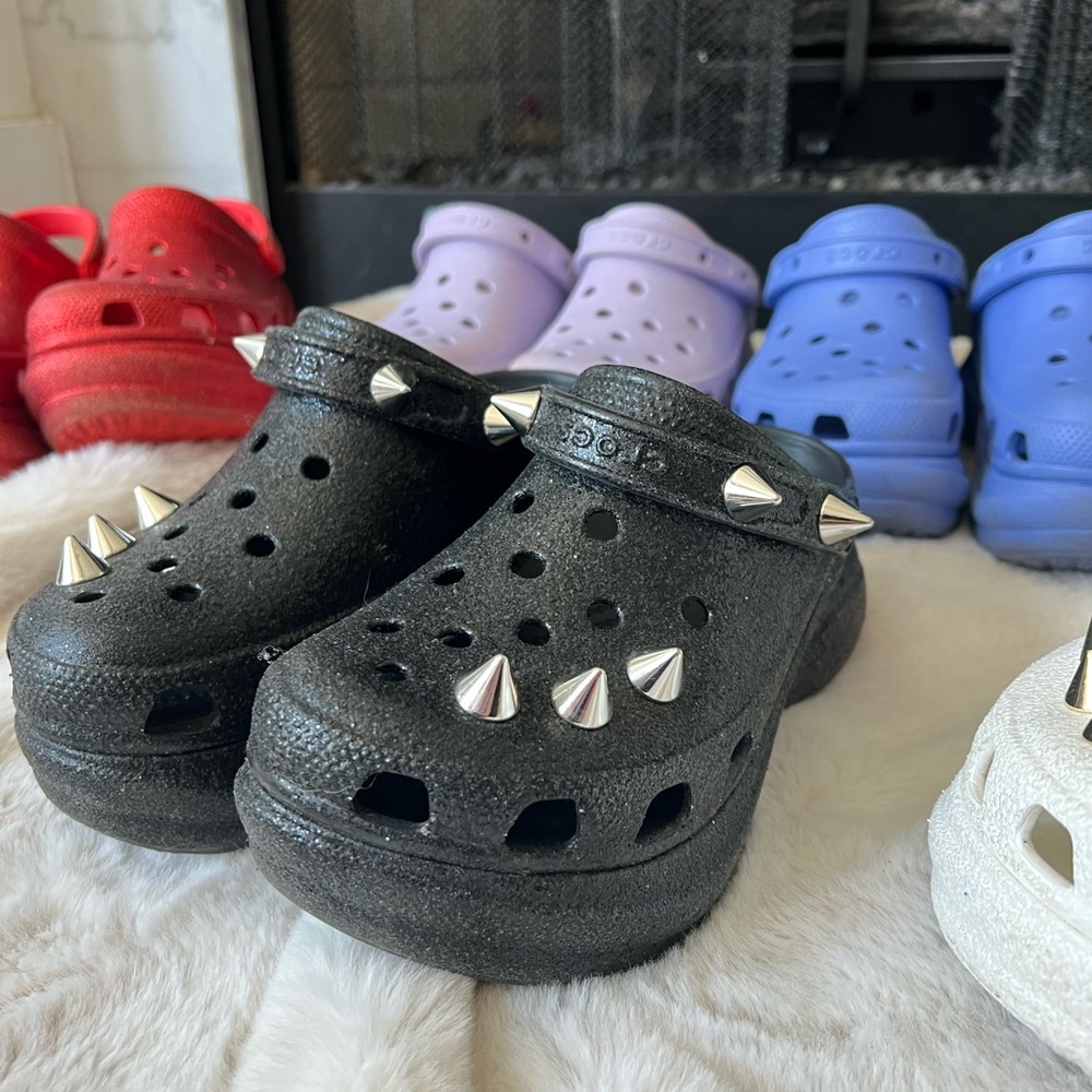 Crocs Bae glitter stud platform clog in black